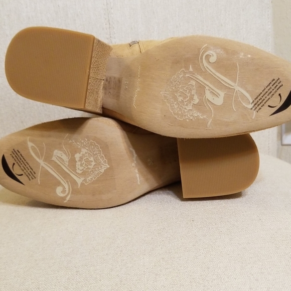 Free People Nicola Heel Boot in Sand - Picture 7 of 9